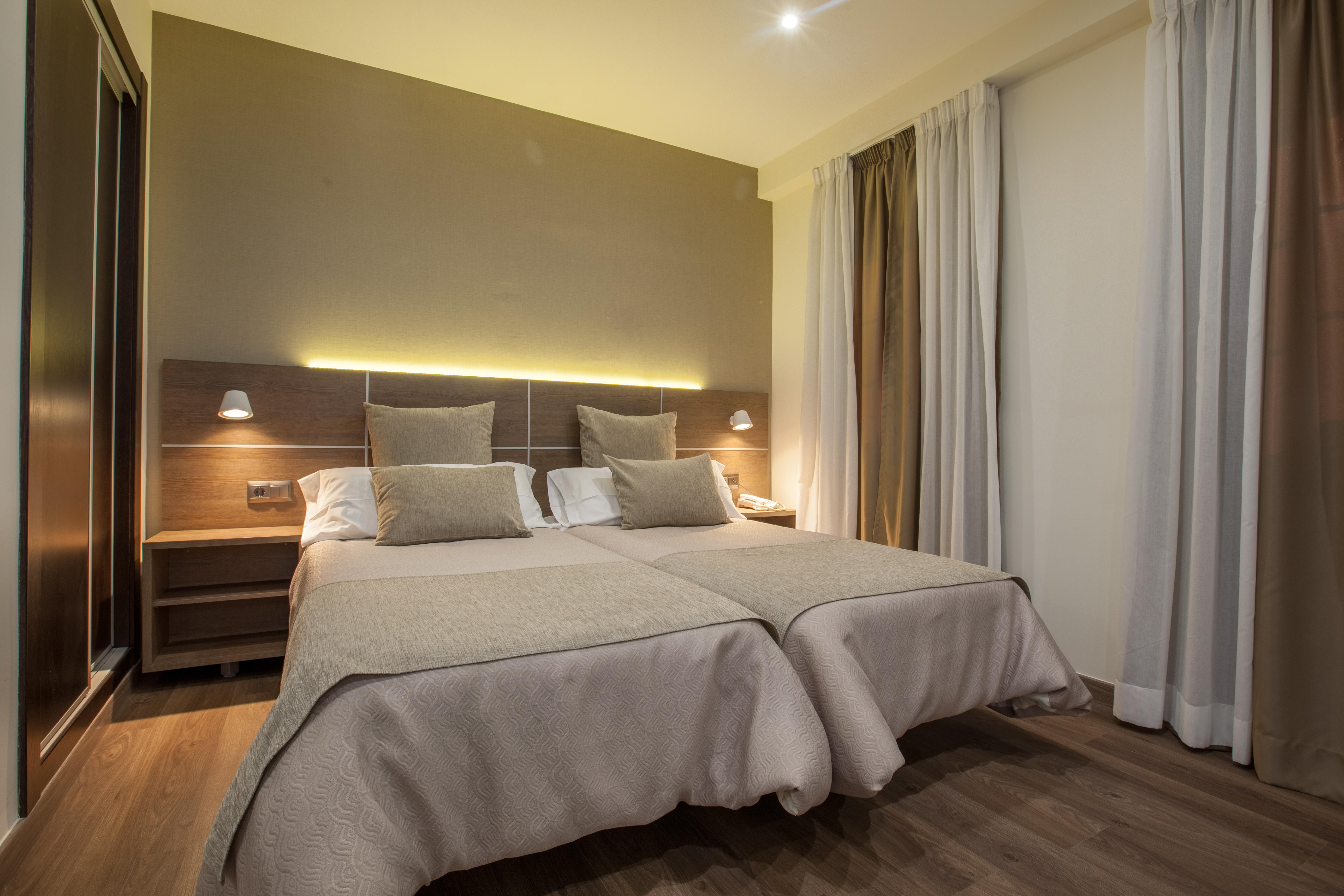 Hotel Don Paco Malaga Exterior photo