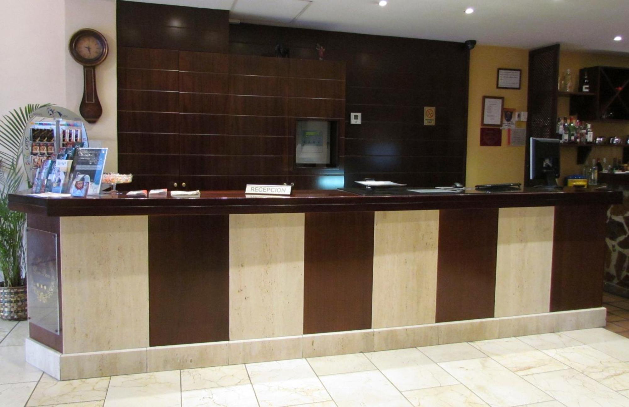 Hotel Don Paco Malaga Exterior photo